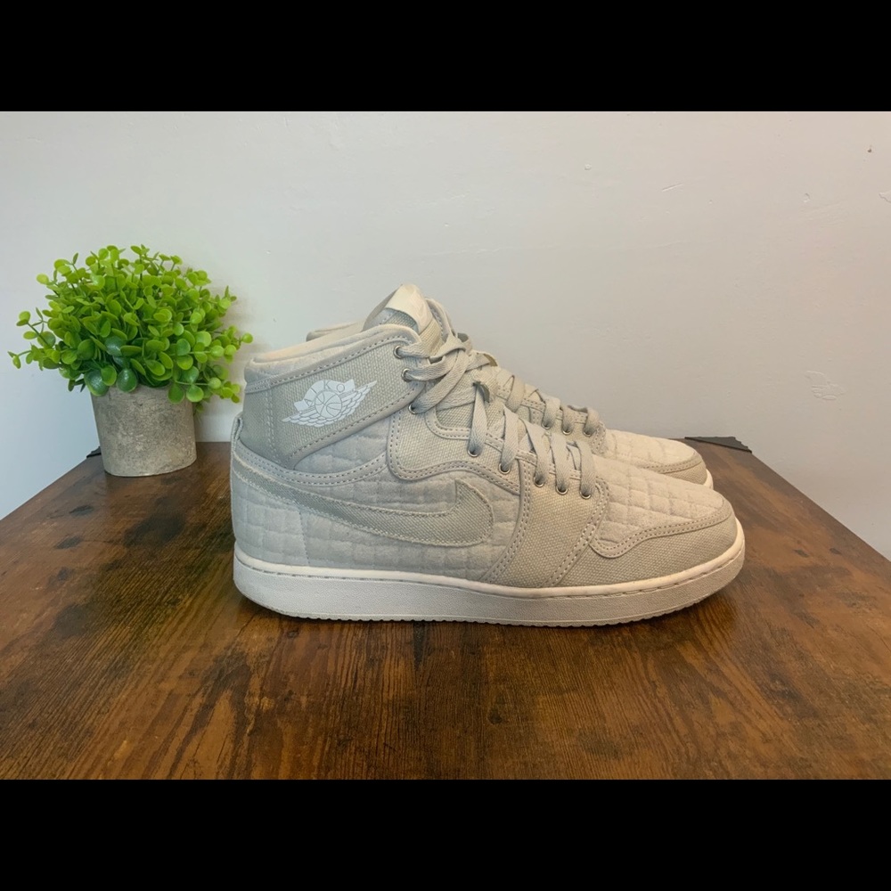 Jordan 1 Retro AJKO Pure Platinum Size 10